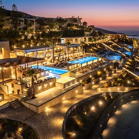 Happy Cretan Aparthotel 4*